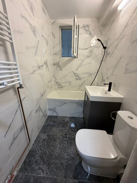 Baba Novac, parc IOR,